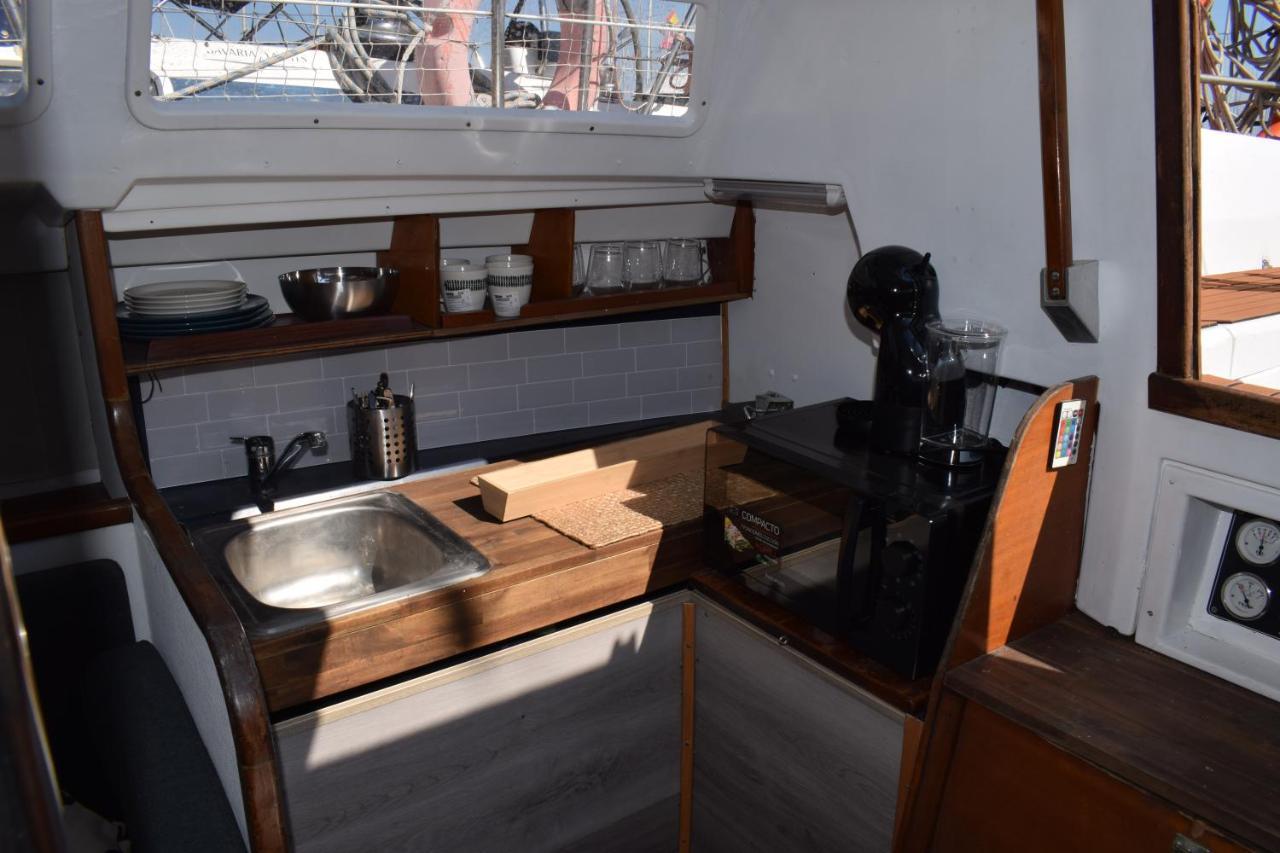 ホテル Velero En Puerto De Valencia - E&M Boats エクステリア 写真